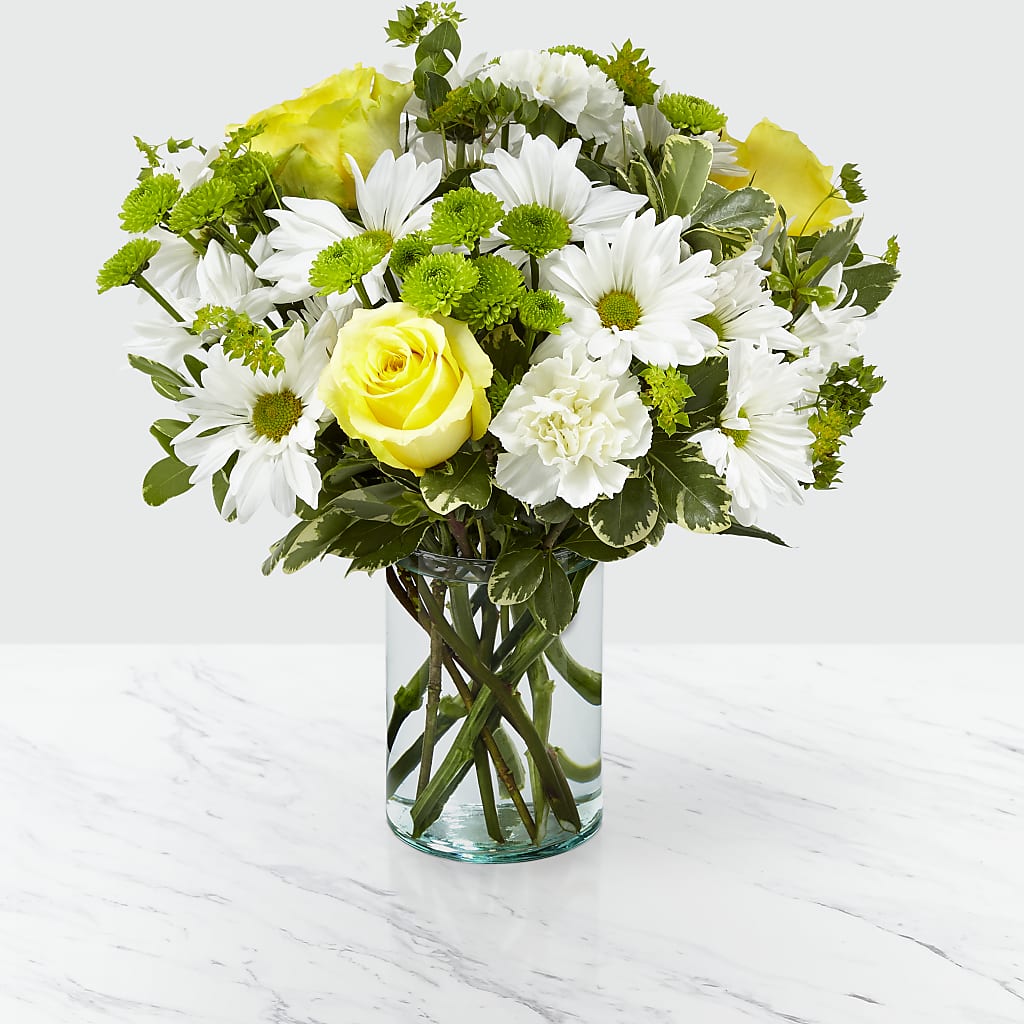 Happy Day Bouquet – ROY'S FLORIST, Winnipeg MB