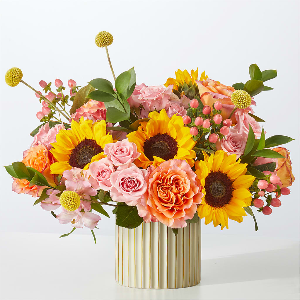 Sun's Out Bouquet – ROY'S FLORIST, Winnipeg MB