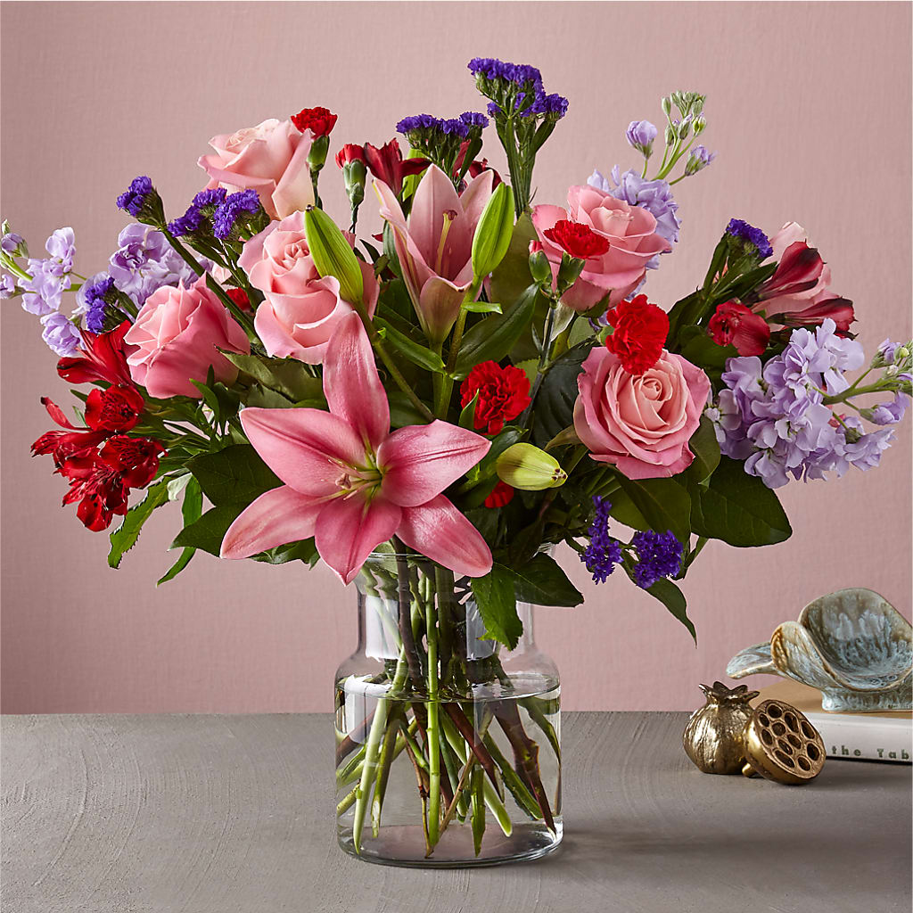 Romantique Bouquet – ROY'S FLORIST, Winnipeg MB