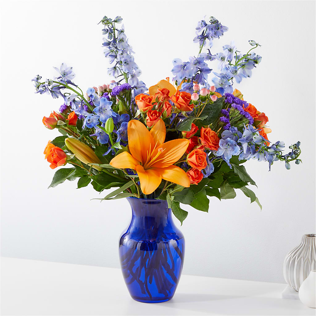 Radiant Citrus Bouquet – ROY'S FLORIST, Winnipeg MB
