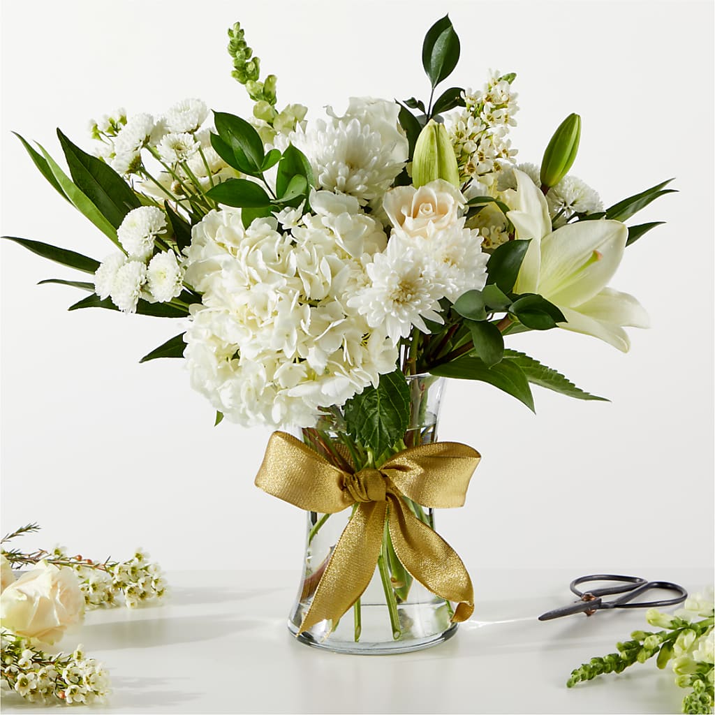 New Beginnings – A Florist Original – ROY'S FLORIST, Winnipeg MB