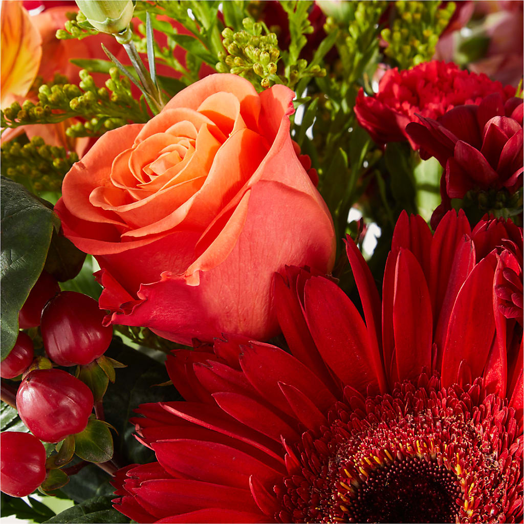 Sweater Season - A Florist Original – ROY'S FLORIST, Winnipeg MB