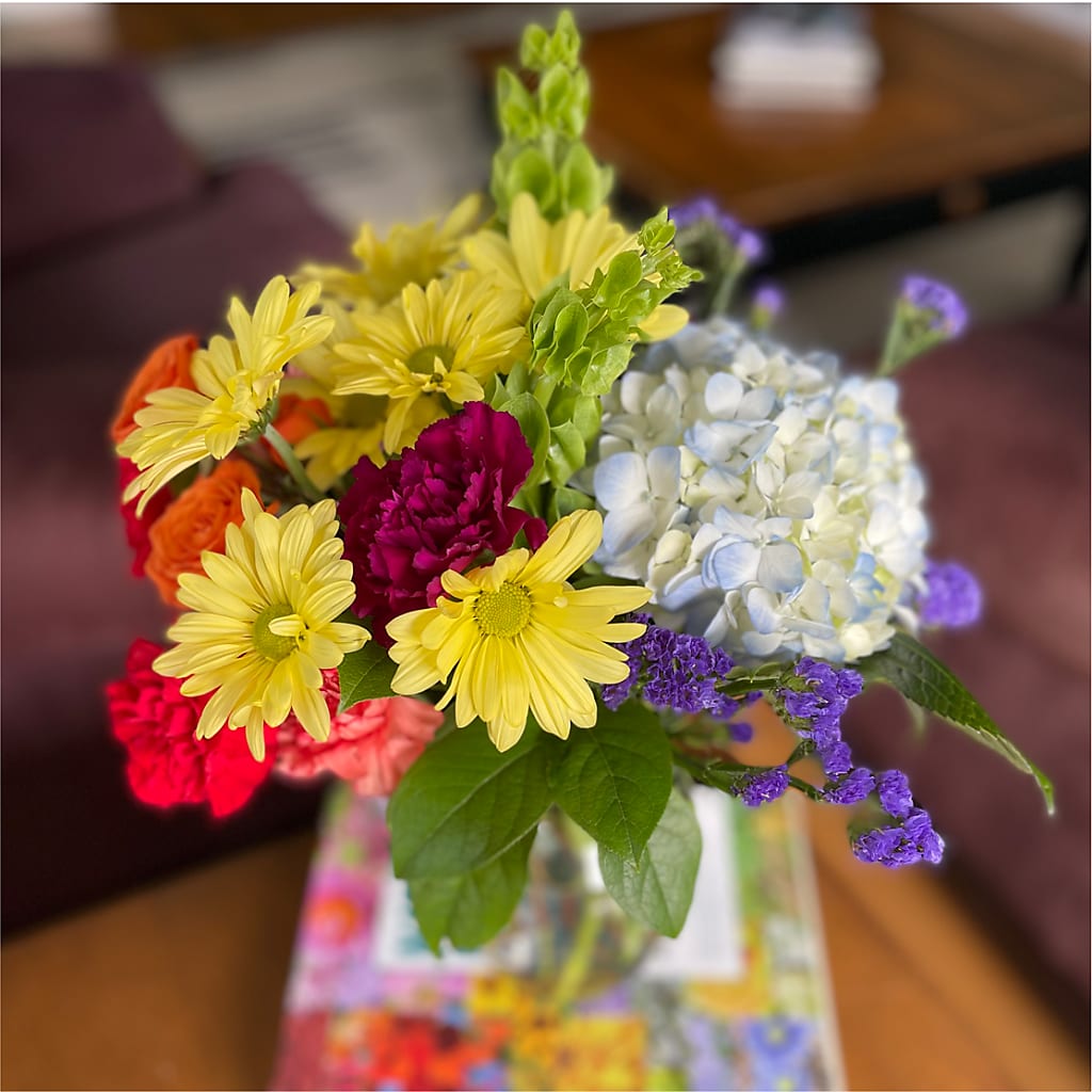 Summer Spectra - A Florist Original – ROY'S FLORIST, Winnipeg MB