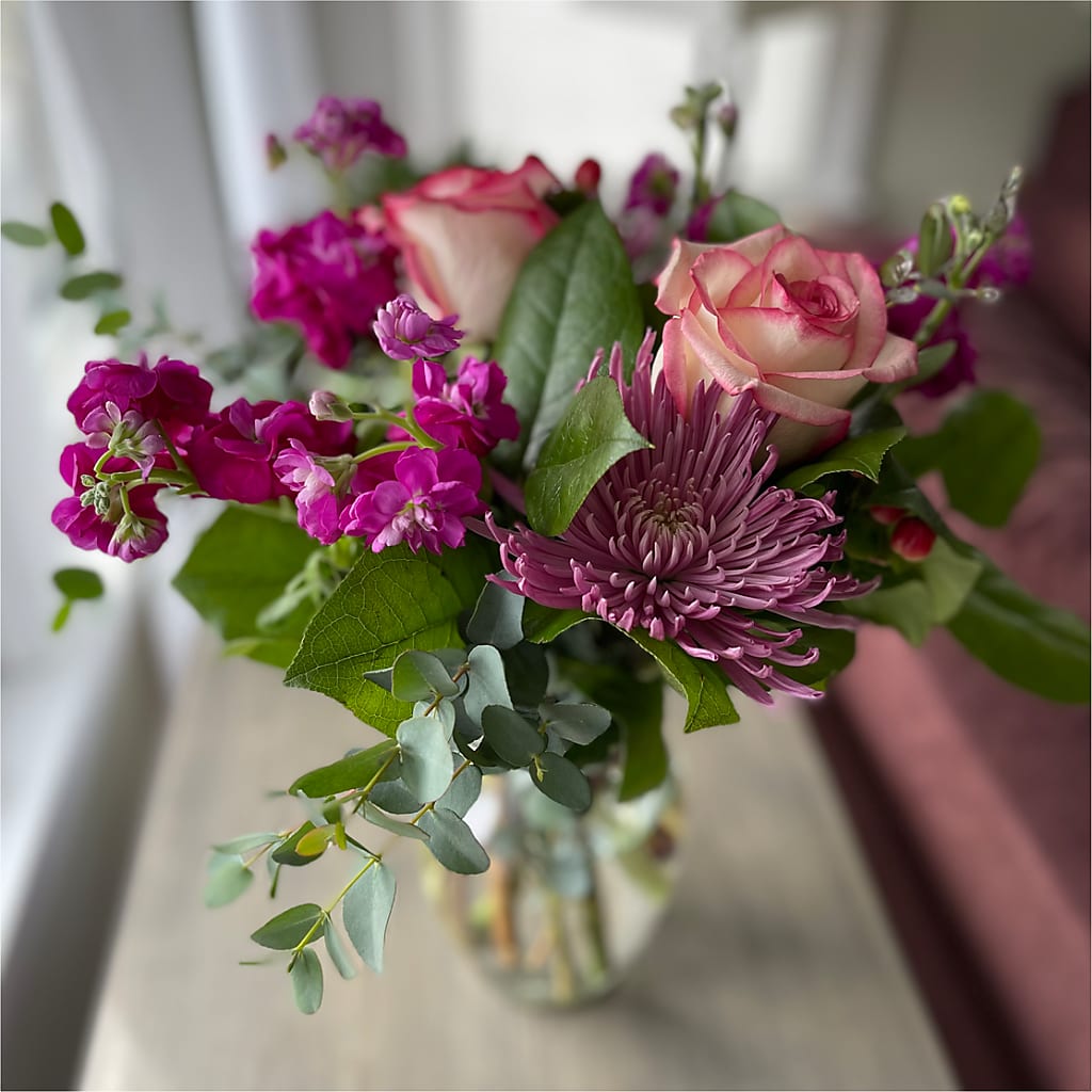Sunday Morning Bouquet – ROY'S FLORIST, Winnipeg MB