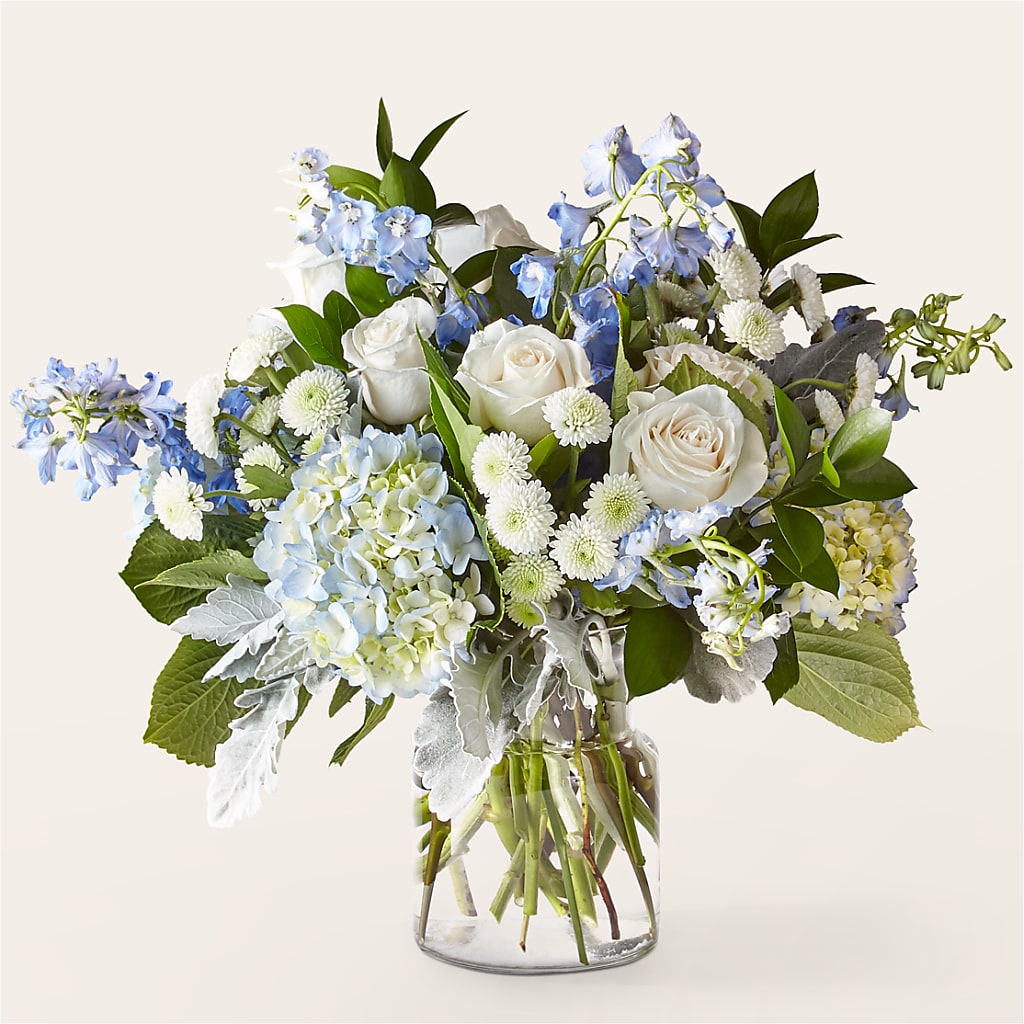 Clear Skies Bouquet – ROY'S FLORIST, Winnipeg MB