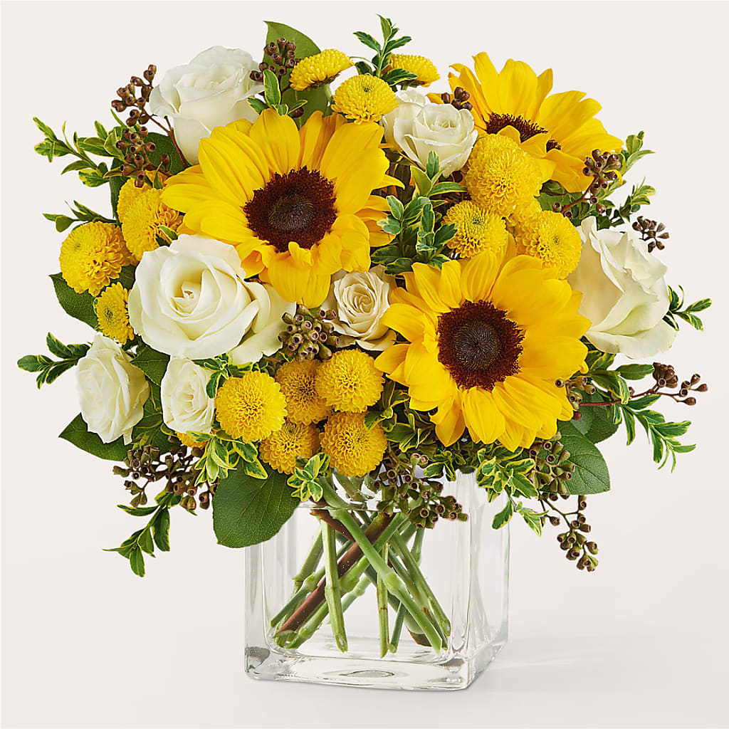 Luminous Morning Bouquet – ROY'S FLORIST, Winnipeg MB
