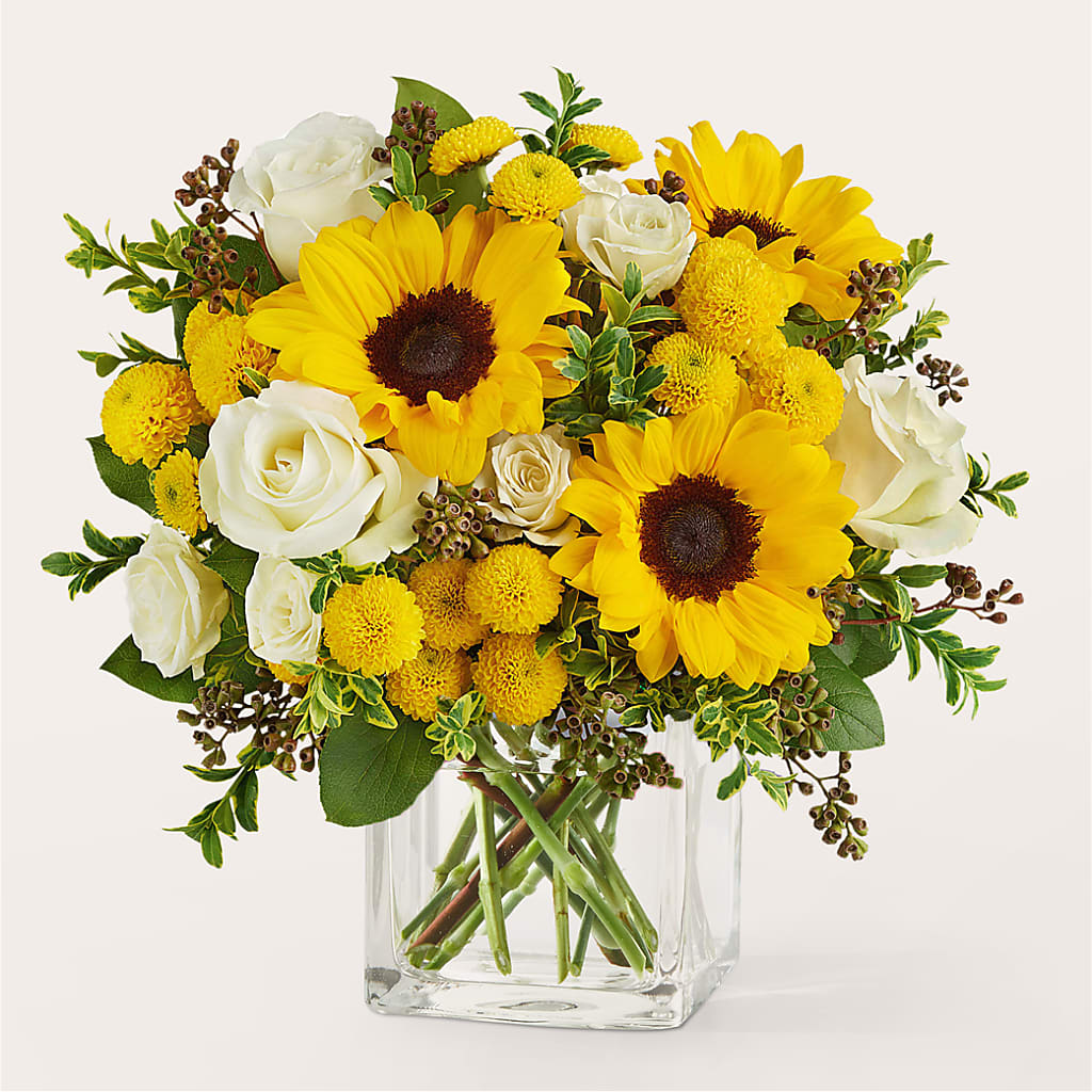 Luminous Morning Bouquet – ROY'S FLORIST, Winnipeg MB