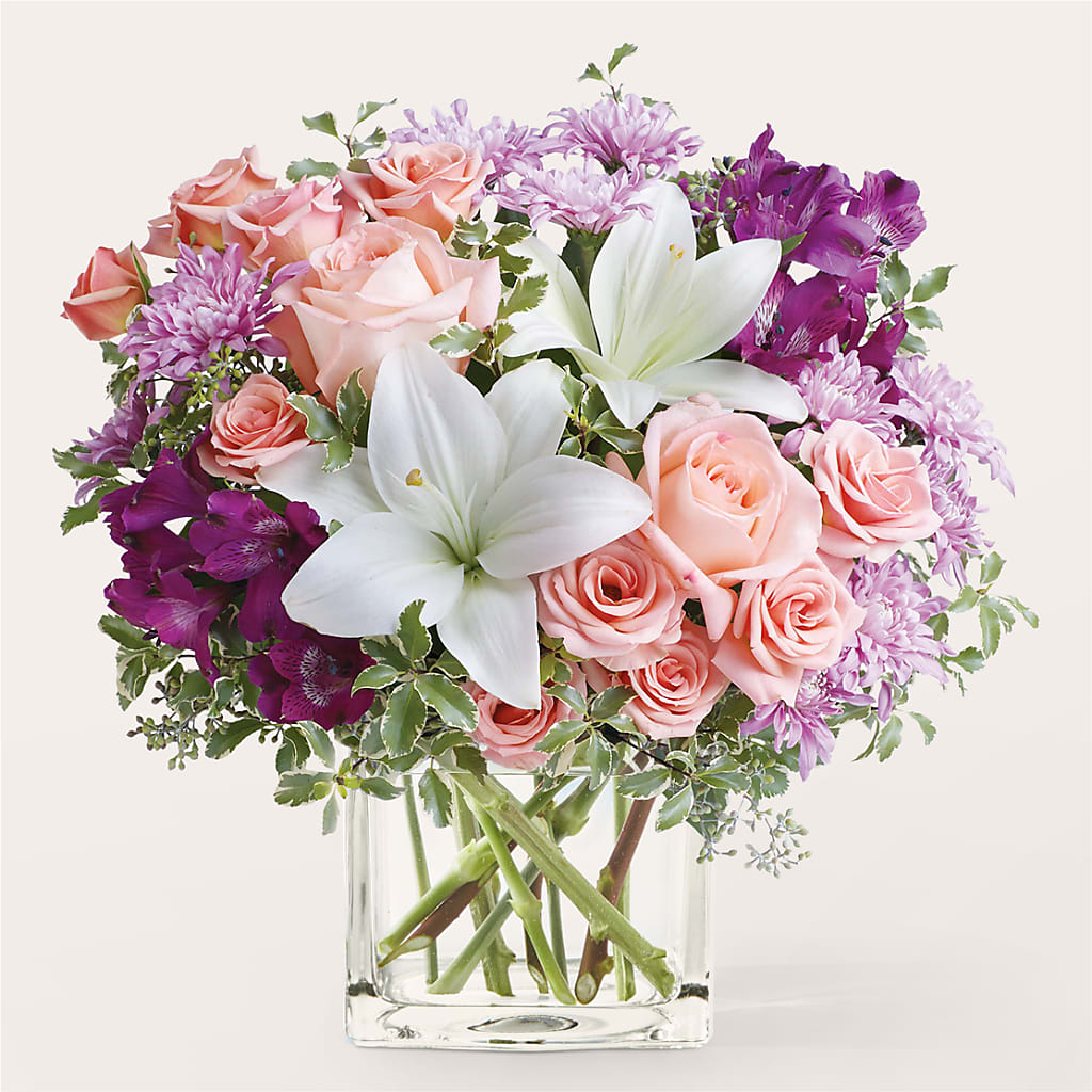 Mani Pedi Bouquet – ROY'S FLORIST, Winnipeg MB