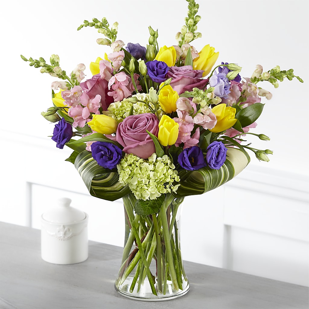 Wondrous Memories Bouquet – ROY'S FLORIST, Winnipeg MB