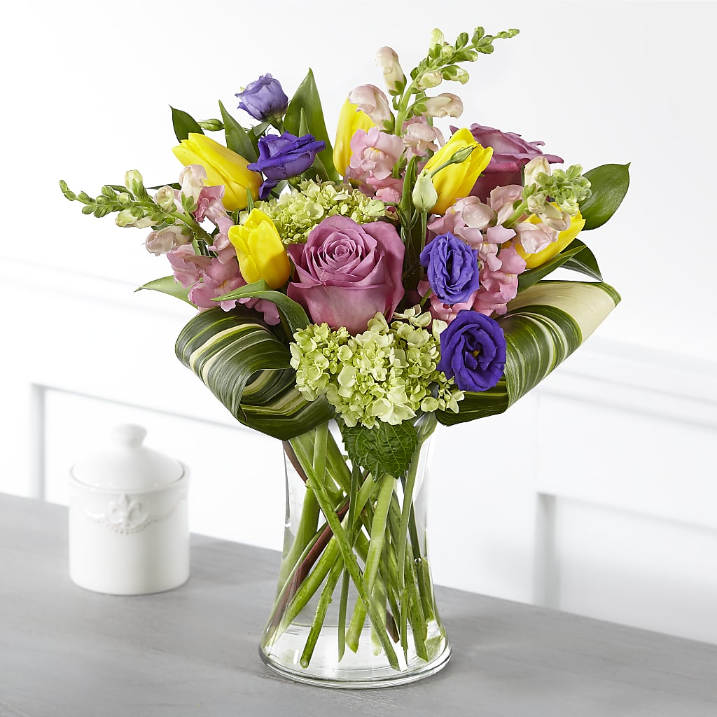 Wondrous Memories Bouquet – ROY'S FLORIST, Winnipeg MB