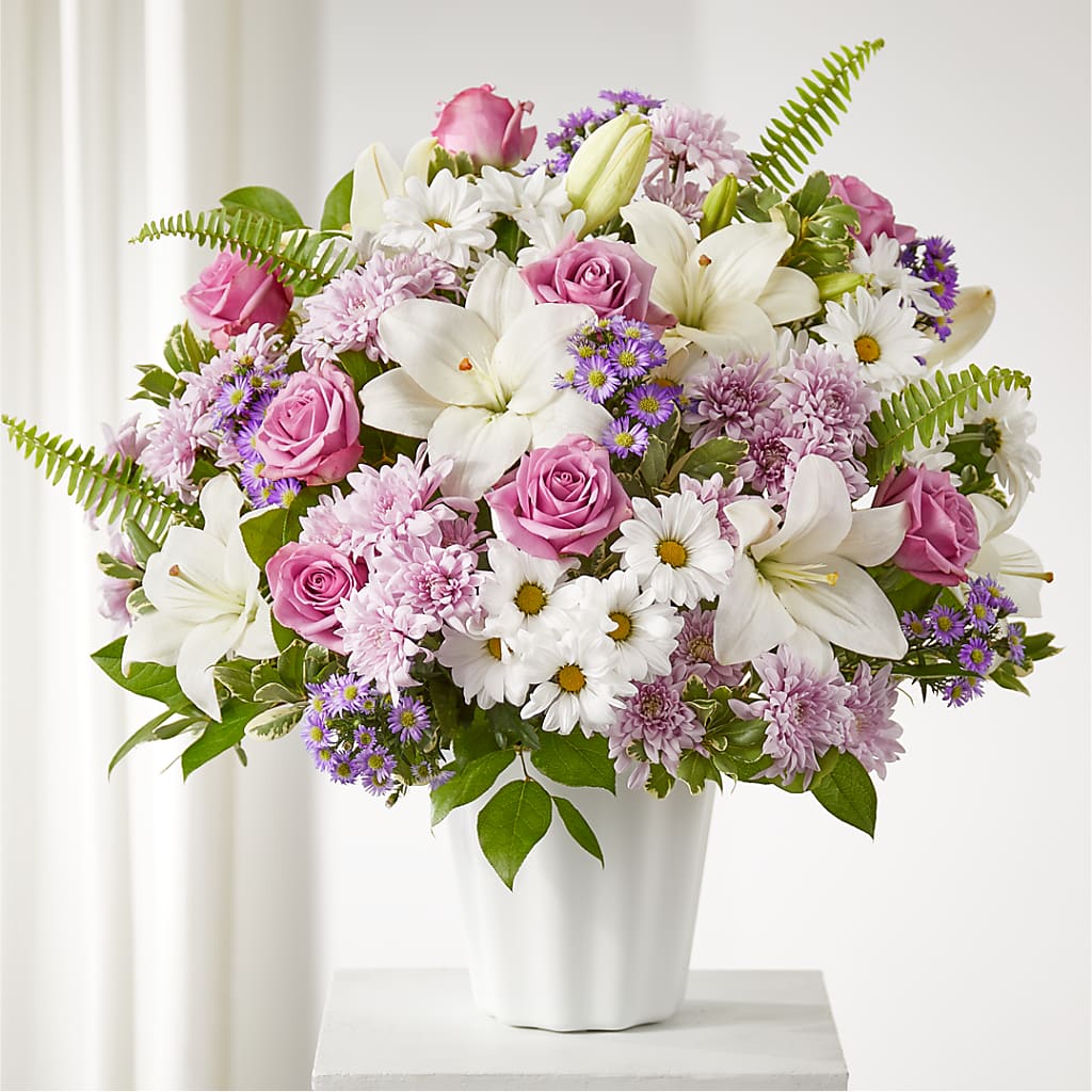 Warmest Thoughts Tabletop Basket – ROY'S FLORIST, Winnipeg MB