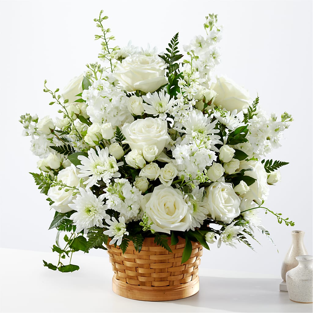 Heartfelt Condolences Arrangement – ROY'S FLORIST, Winnipeg MB