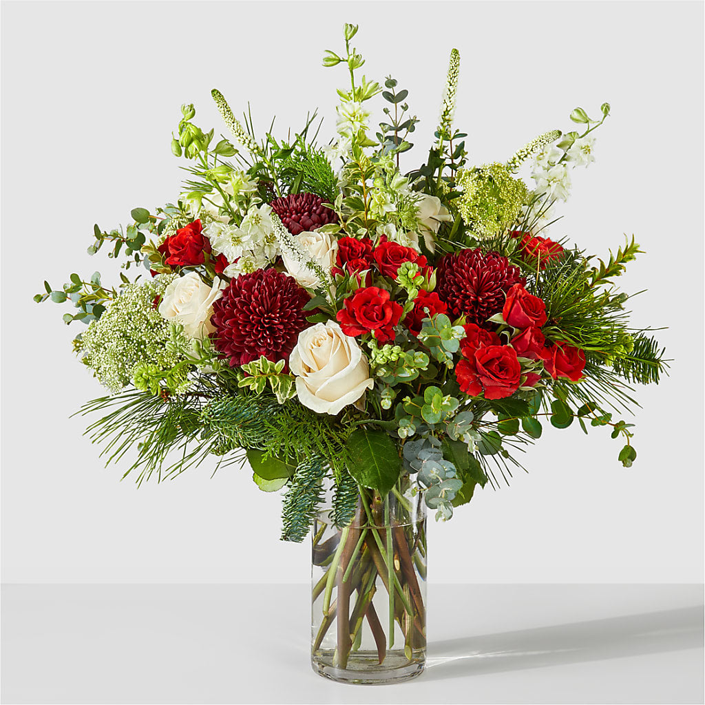 Favorite Traditions Bouquet – ROY'S FLORIST, Winnipeg MB
