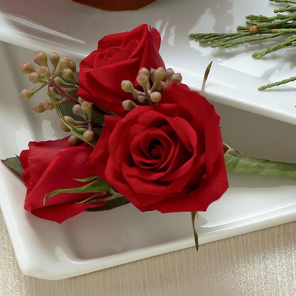 Red Spray Rose Boutonniere – ROY'S FLORIST, Winnipeg MB