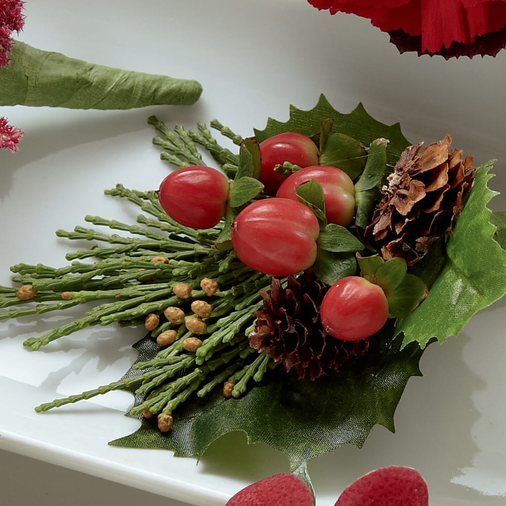 Red Berry Boutonniere – ROY'S FLORIST, Winnipeg MB