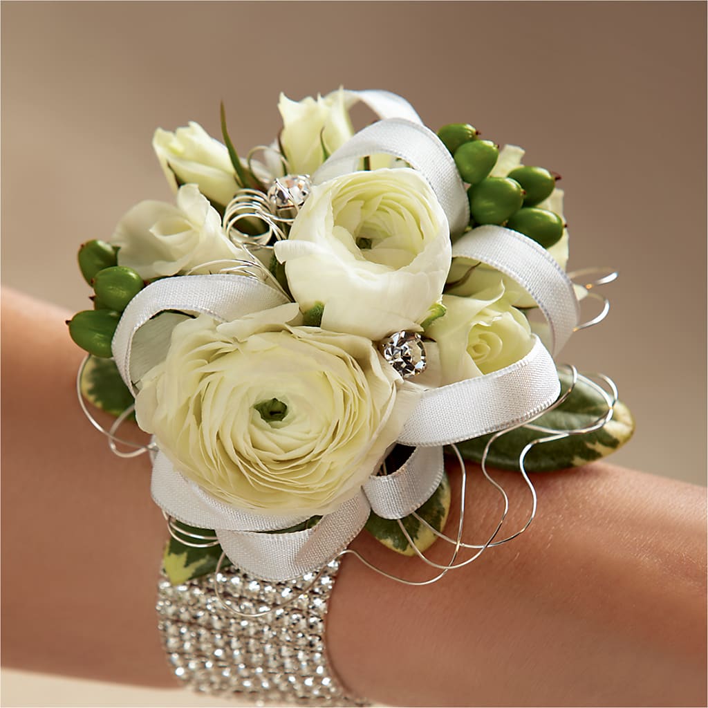 White Wedding Corsage – ROY'S FLORIST, Winnipeg MB