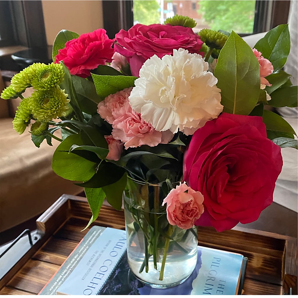 Sweet & Pretty Bouquet – ROY'S FLORIST, Winnipeg MB