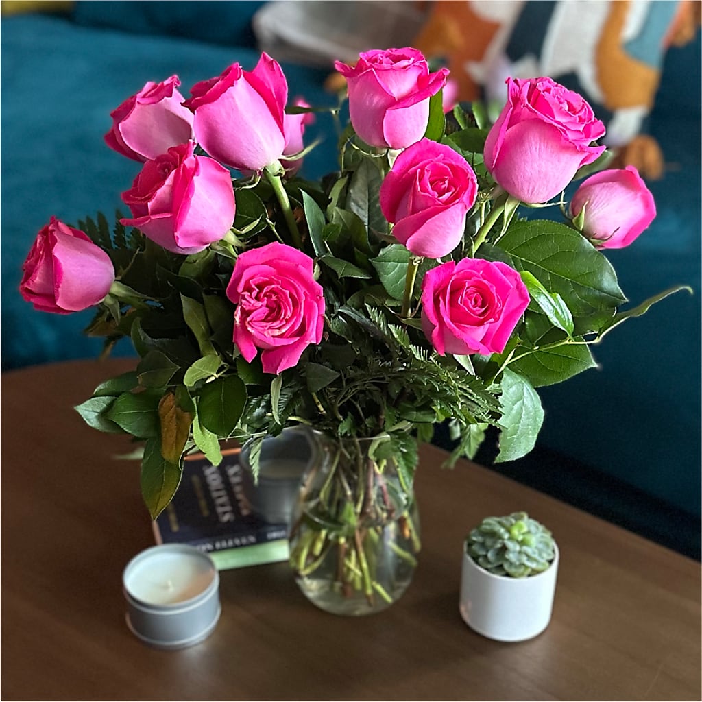 Long Stem Pink Rose Bouquet – ROY'S FLORIST, Winnipeg MB