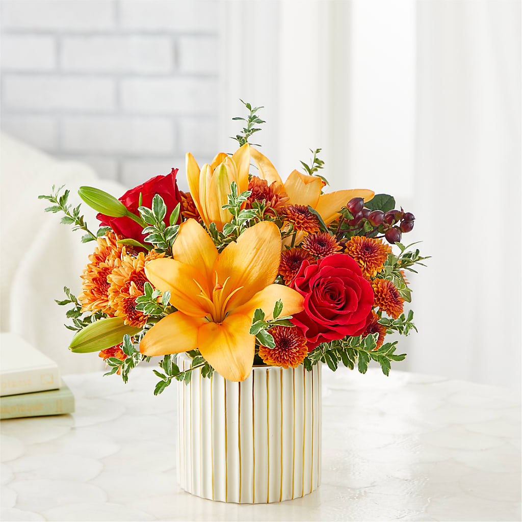 Scarlet Skies Bouquet – ROY'S FLORIST, Winnipeg MB