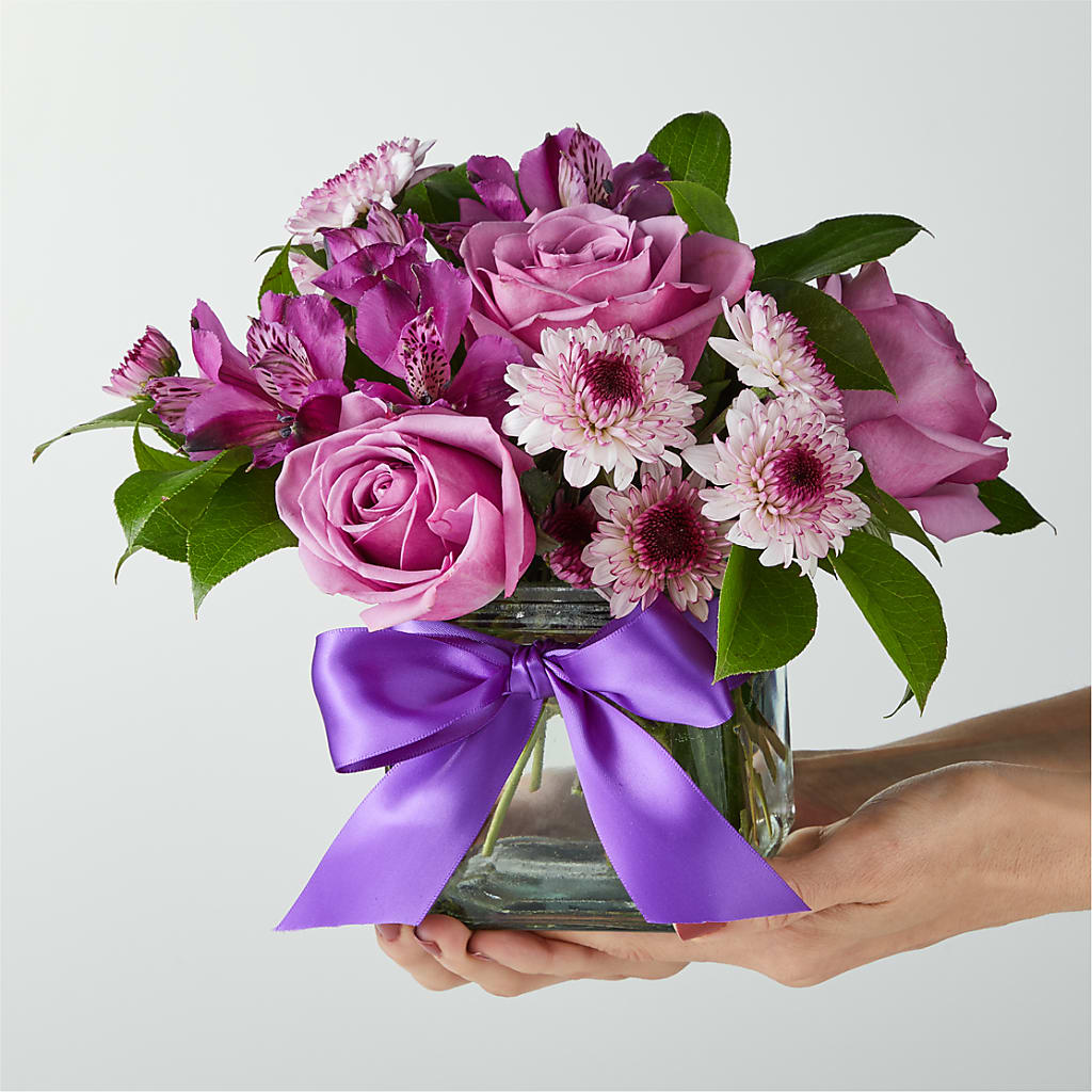 Sugarplum Bouquet – ROY'S FLORIST, Winnipeg MB