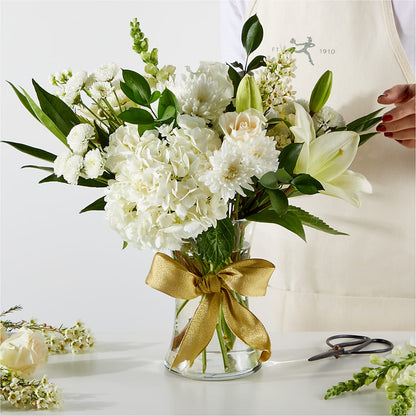 New Beginnings – A Florist Original – ROY'S FLORIST, Winnipeg MB