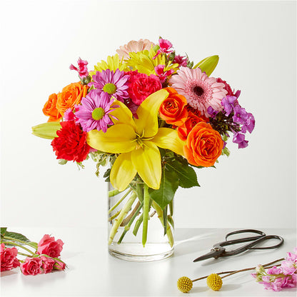 Cue the Confetti - A Florist Original – ROY'S FLORIST, Winnipeg MB
