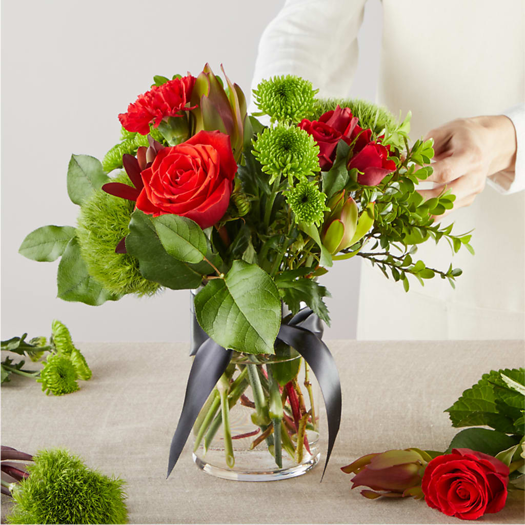 Heritage Kindle – A Florist Original – ROY'S FLORIST, Winnipeg MB