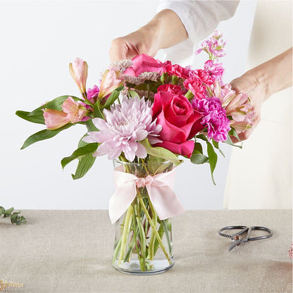 Pink Ribbon - A Florist Original – ROY'S FLORIST, Winnipeg MB