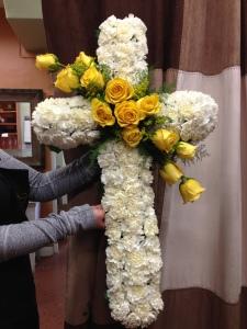 Solid Cross – ROY'S FLORIST, Winnipeg MB