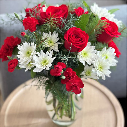 Seasonal Magic Bouquet – ROY'S FLORIST, Winnipeg MB