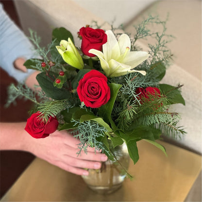 Glittering Lights Bouquet – ROY'S FLORIST, Winnipeg MB