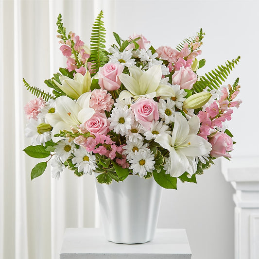 Soft Touch Tabletop Basket – ROY'S FLORIST, Winnipeg MB