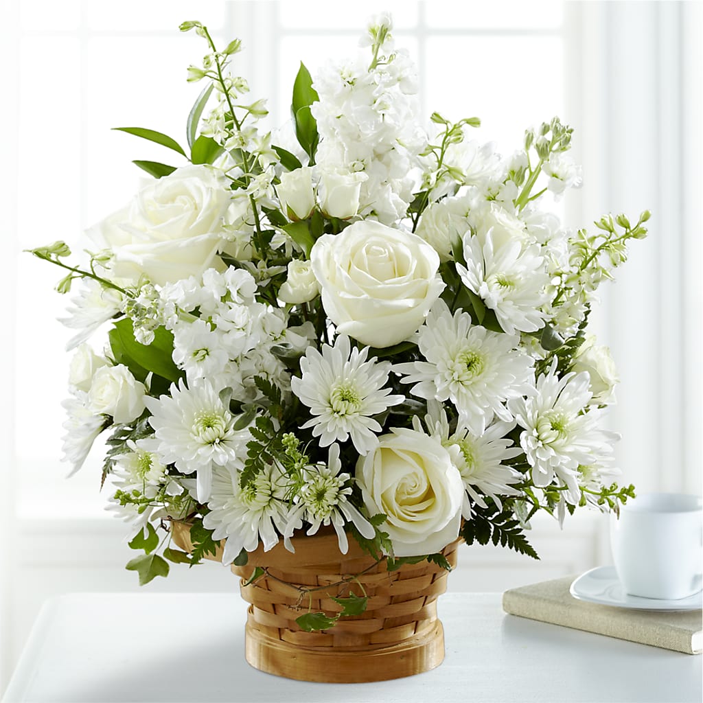 Heartfelt Condolences Arrangement – ROY'S FLORIST, Winnipeg MB