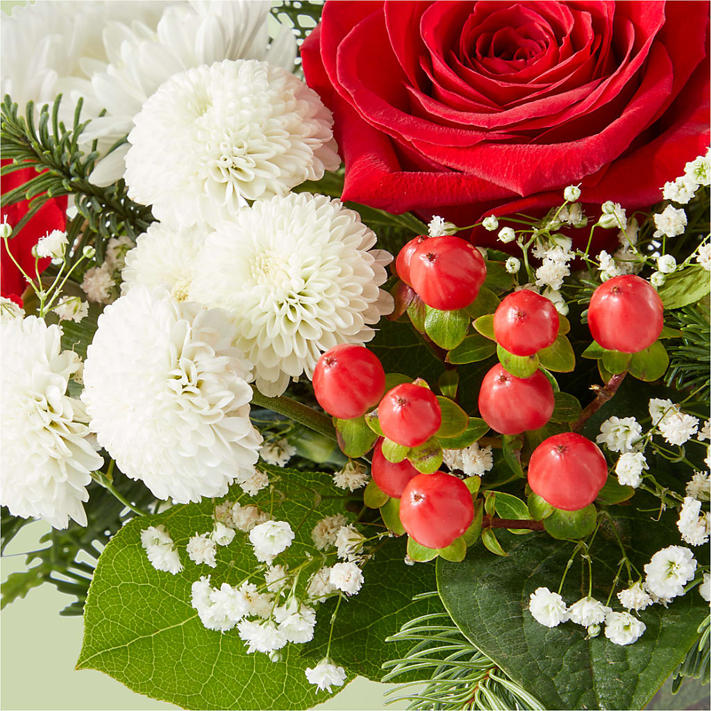 Chance of Flurries Bouquet – ROY'S FLORIST, Winnipeg MB