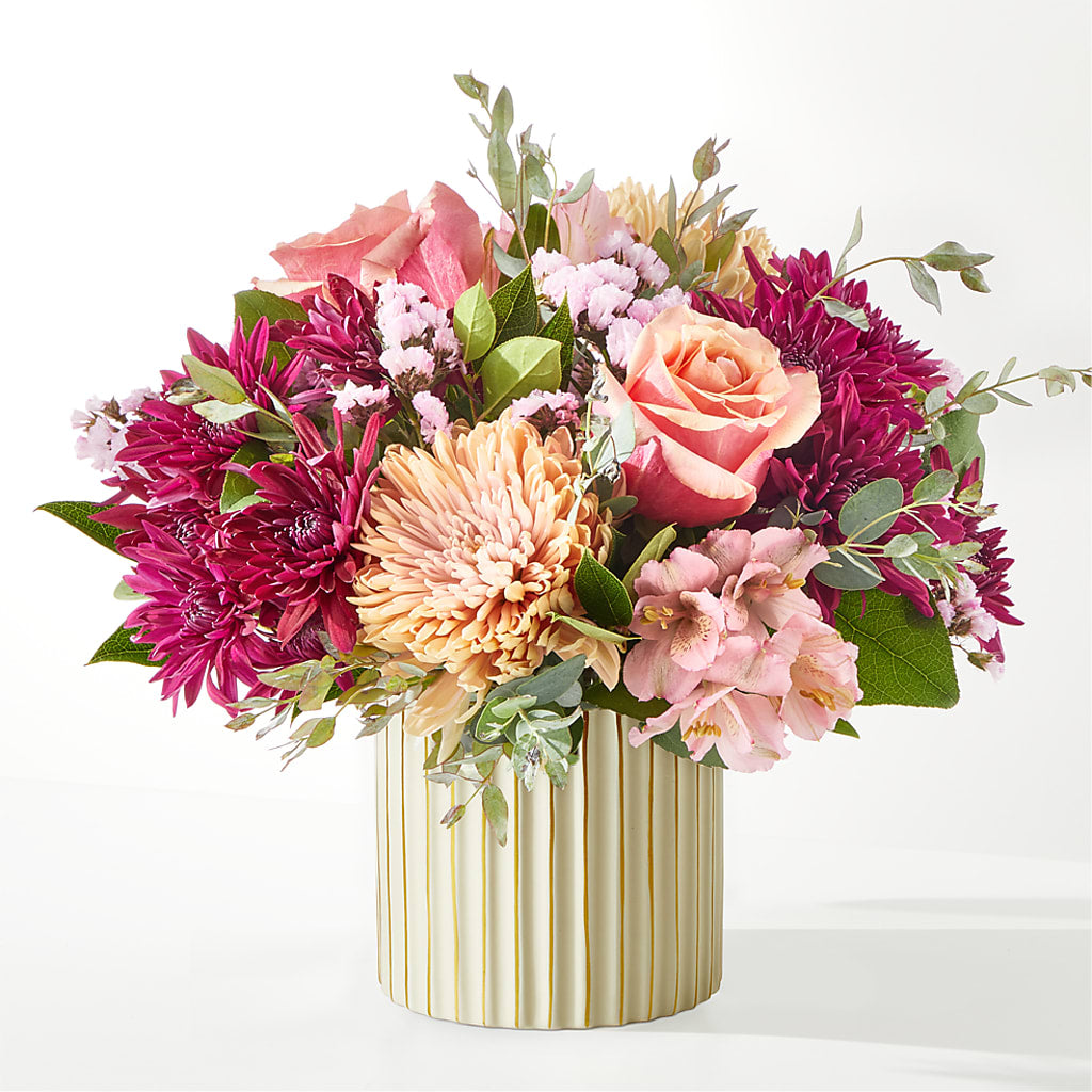 Berry Cobbler Bouquet with Ivory Vase – ROY'S FLORIST, Winnipeg MB