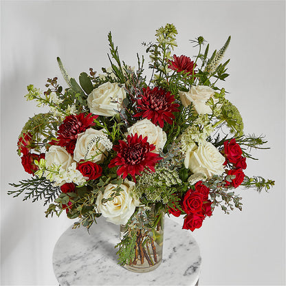 Favorite Traditions Bouquet – ROY'S FLORIST, Winnipeg MB