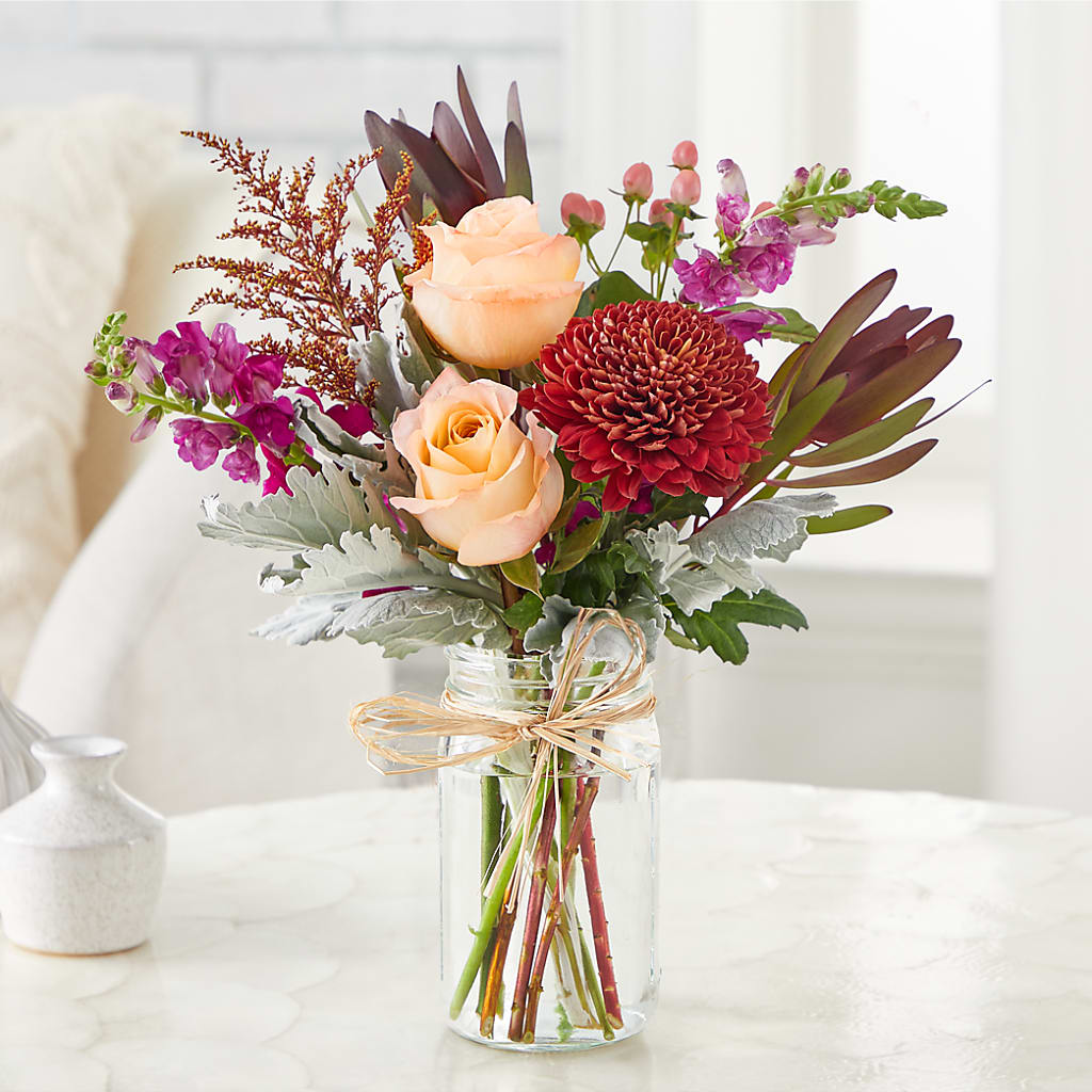 Moody Hues Bouquet – ROY'S FLORIST, Winnipeg MB